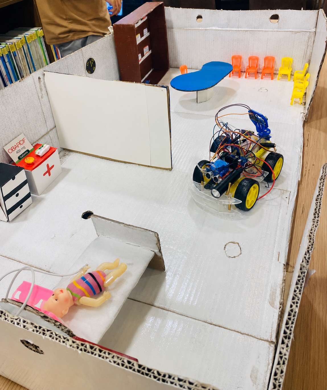 صورة مشروع Design and Implementation of an Intelligent Autonomous UV–Spray Disinfection Robot with Web-Based Monitoring and Control Using(HFSM)