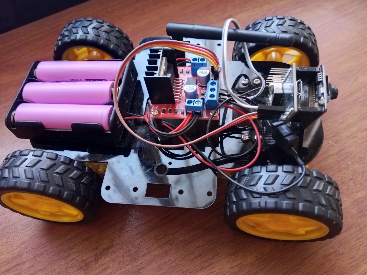 صورة مشروع Smart Vision System for Real –Time Monitoring Using ESP32-CAM and AI