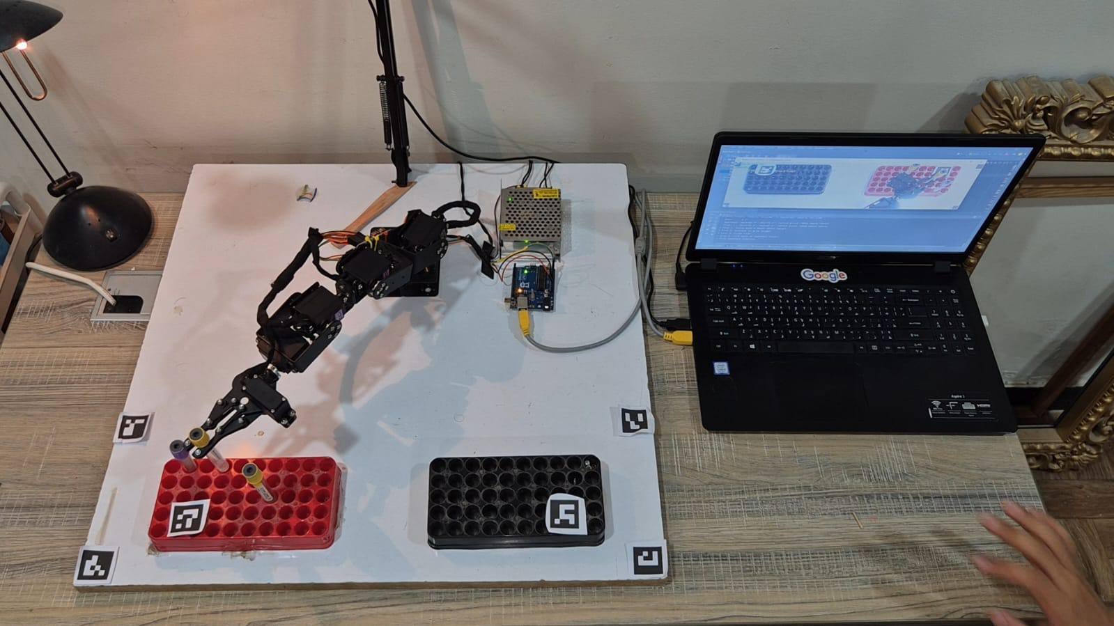 صورة مشروع AI-Based Intelligent Control of a 6- DOF Robotic Arm for Safe Handling of Hazardous Matererials Using Computer Vision and Convolution Neural Network (CNN)